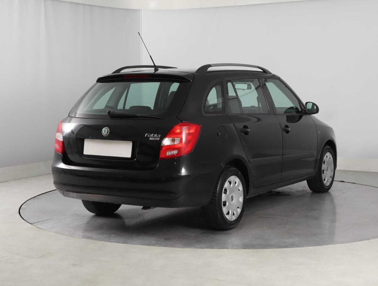 2010 Škoda FABIA - 7