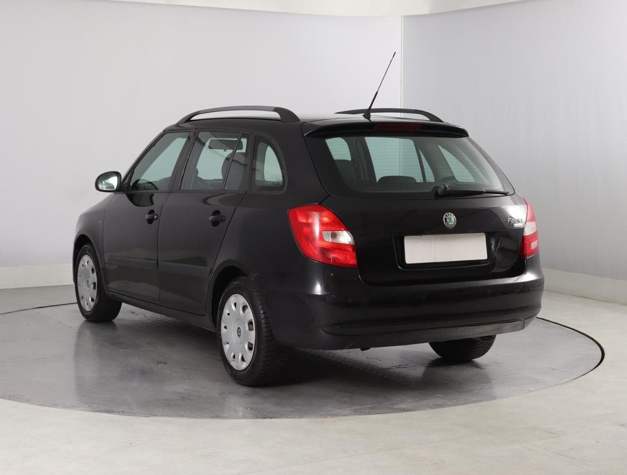 2010 Škoda FABIA - 5