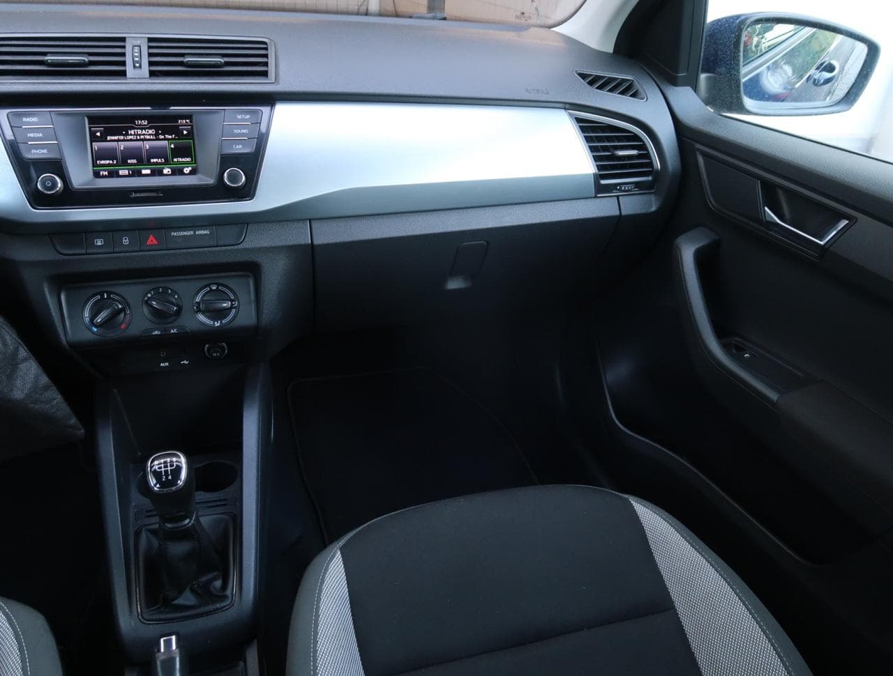 2017 Škoda FABIA - 11