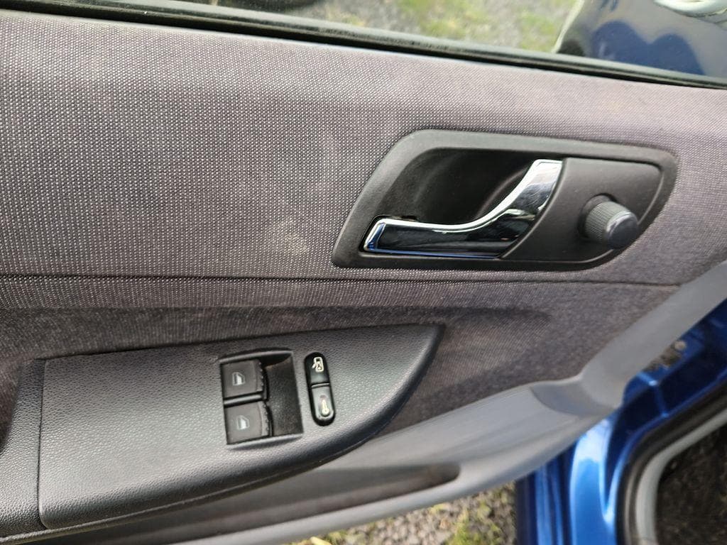 2003 Škoda FABIA - 10