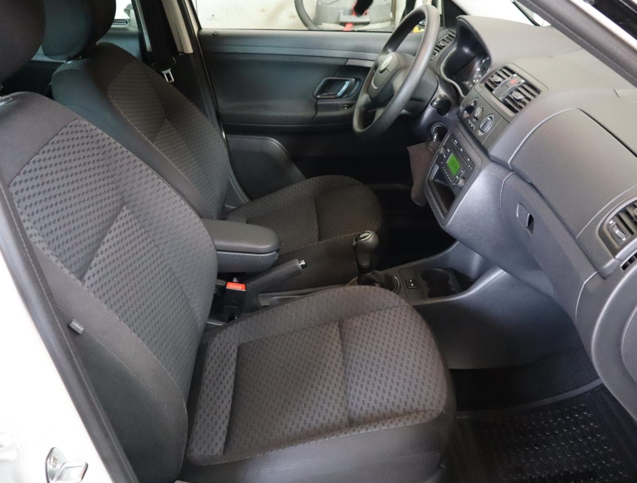 2012 Škoda FABIA - 17