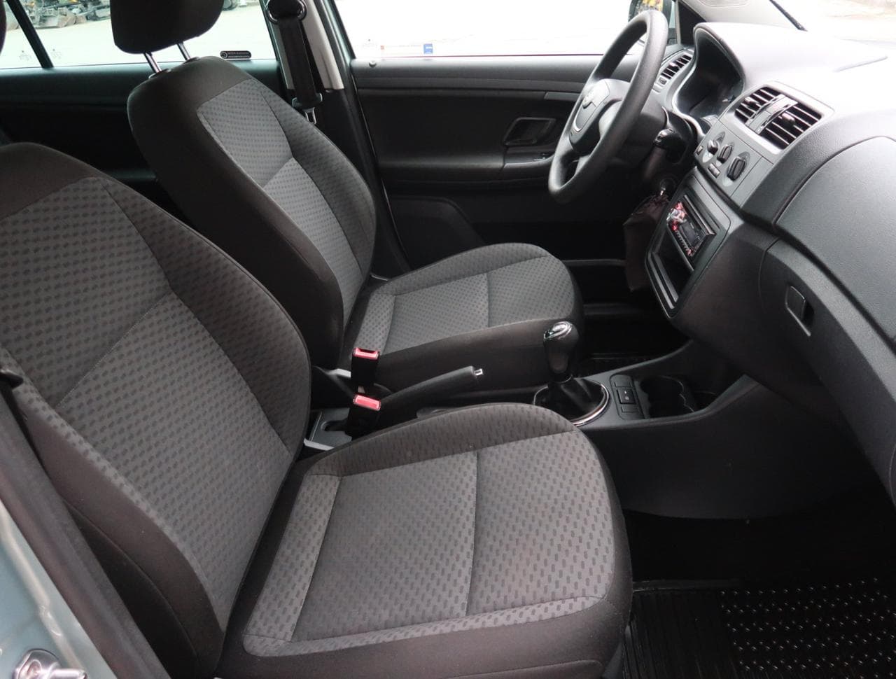 2012 Škoda FABIA - 12
