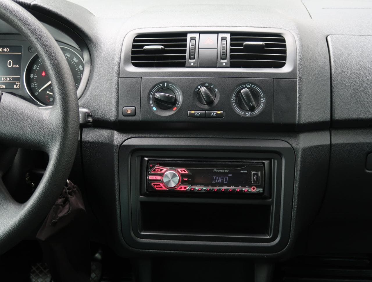 2012 Škoda FABIA - 18