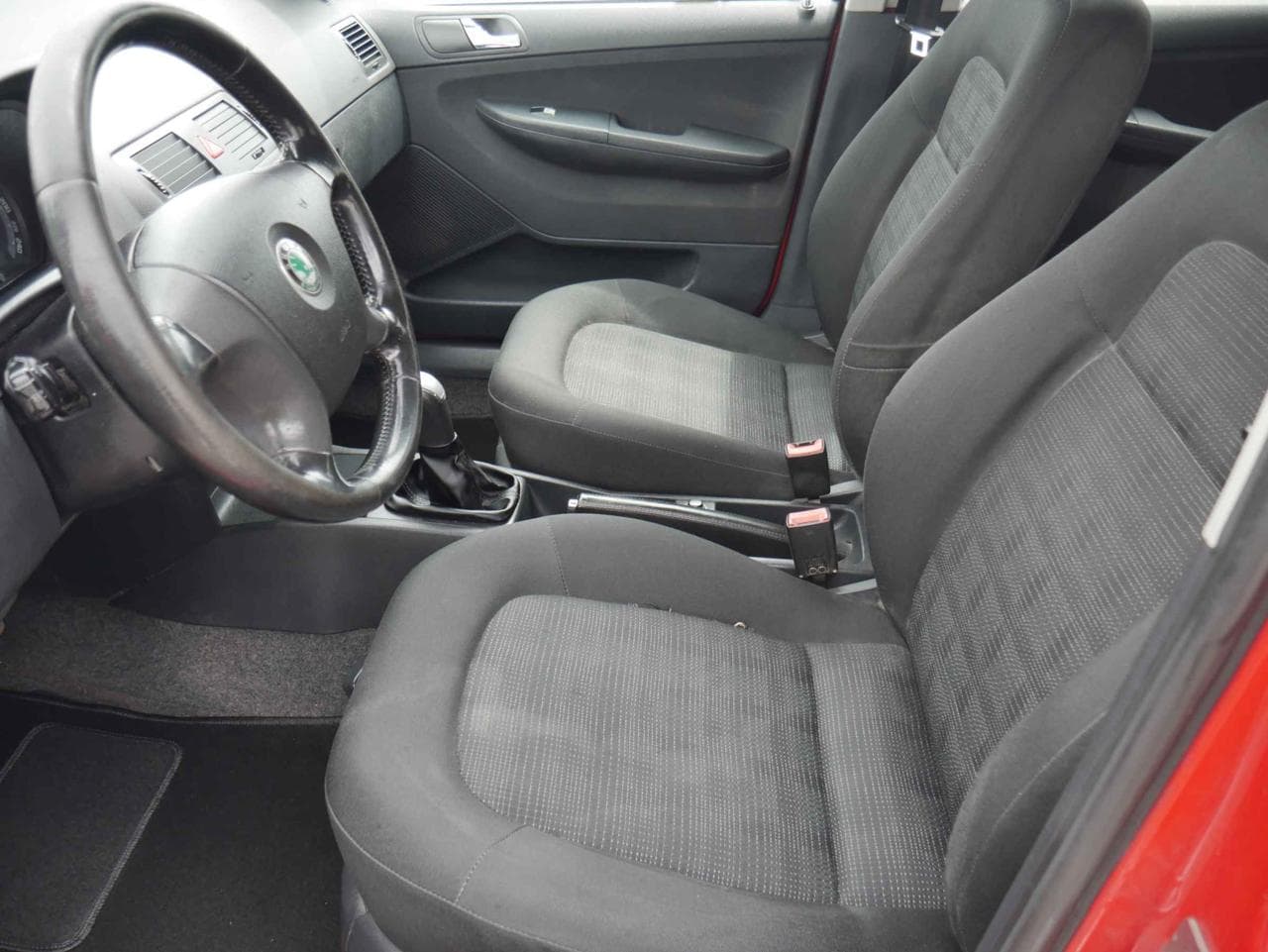 2004 Škoda FABIA - 9