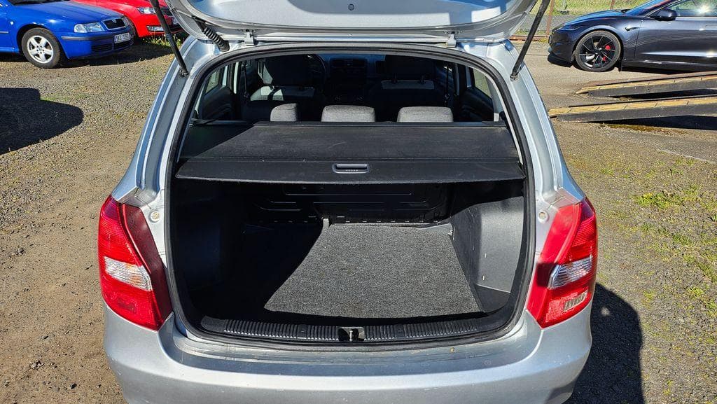 2011 Škoda FABIA - 14