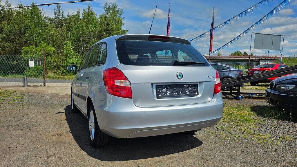 2011 Škoda FABIA - 30