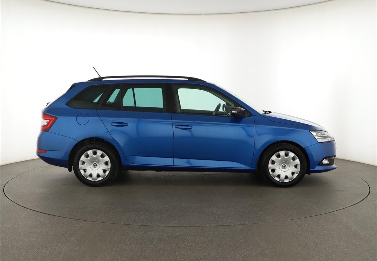 2022 Škoda FABIA - 8
