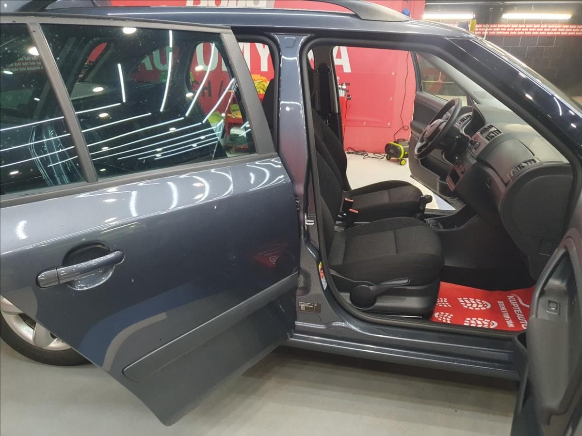 2012 Škoda FABIA - 13