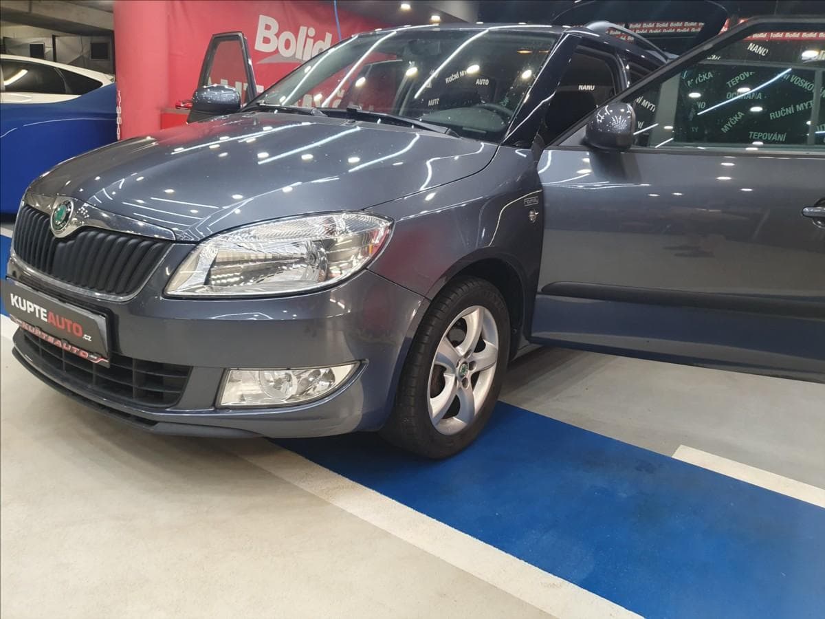 2012 Škoda FABIA - 17