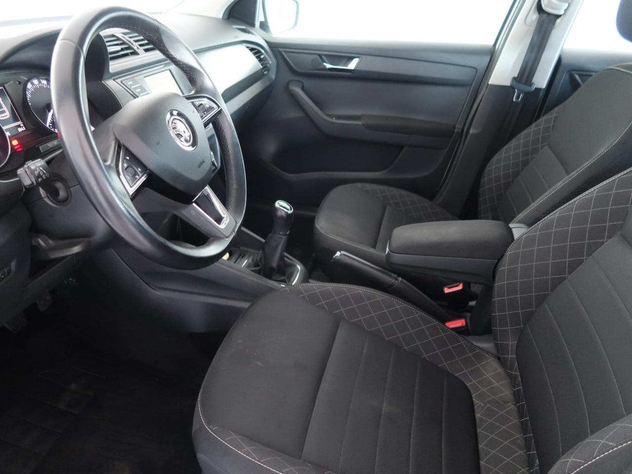 2017 Škoda FABIA - 28