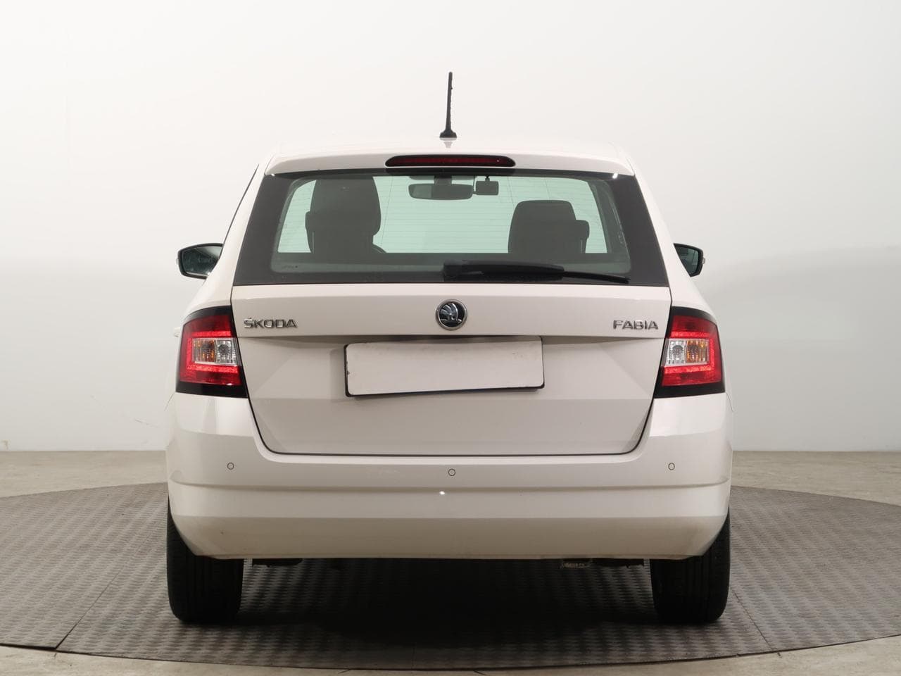 2017 Škoda FABIA - 10