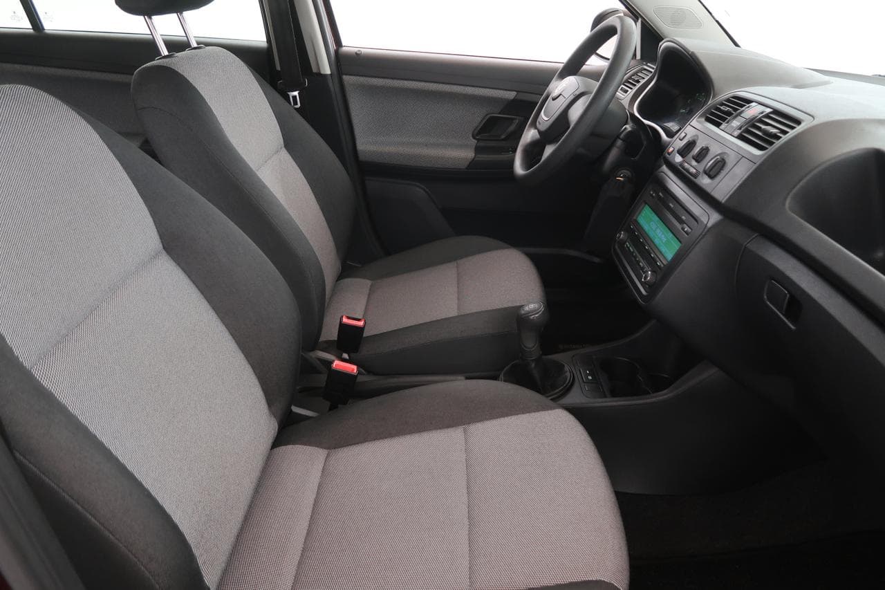2011 Škoda FABIA - 20