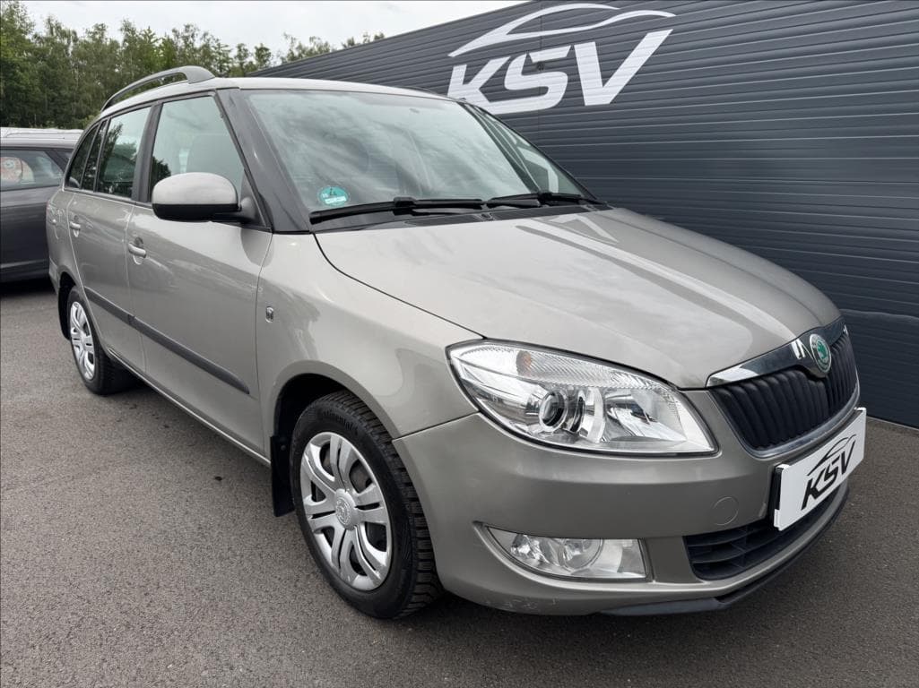 2011 Škoda FABIA - 7