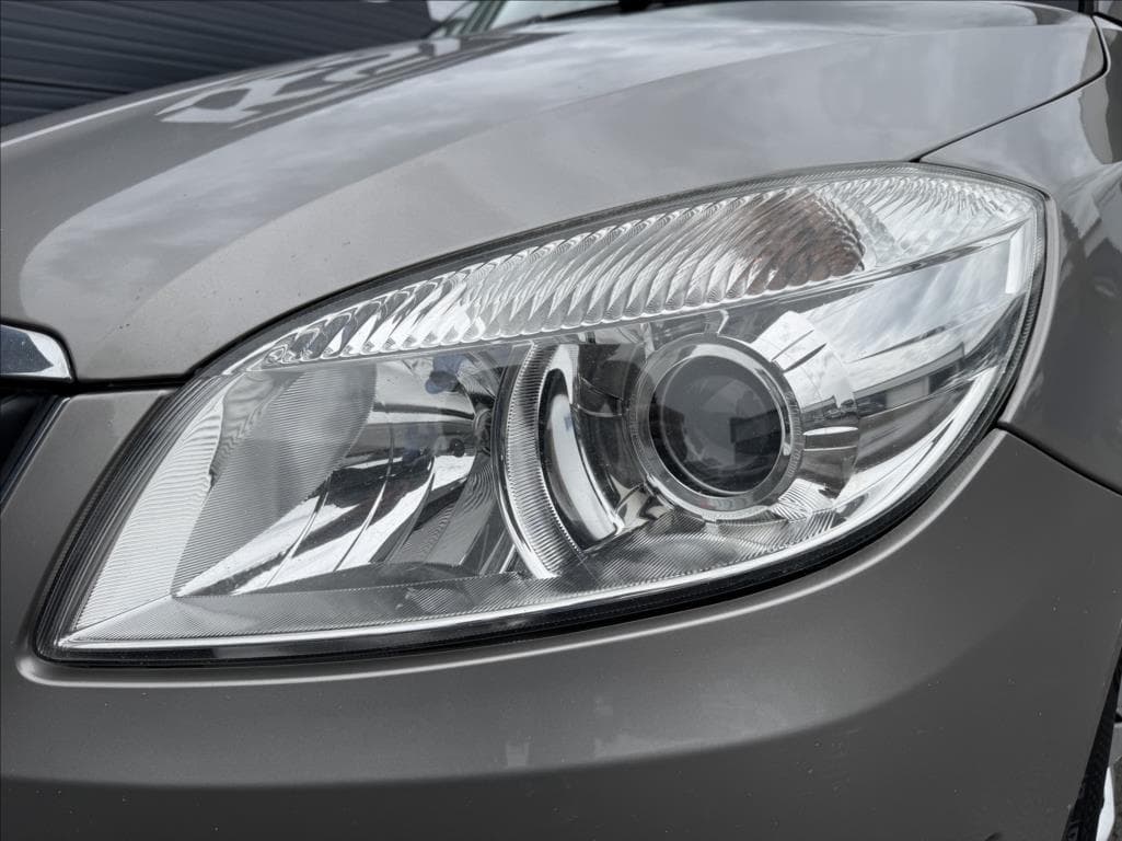 2011 Škoda FABIA - 38
