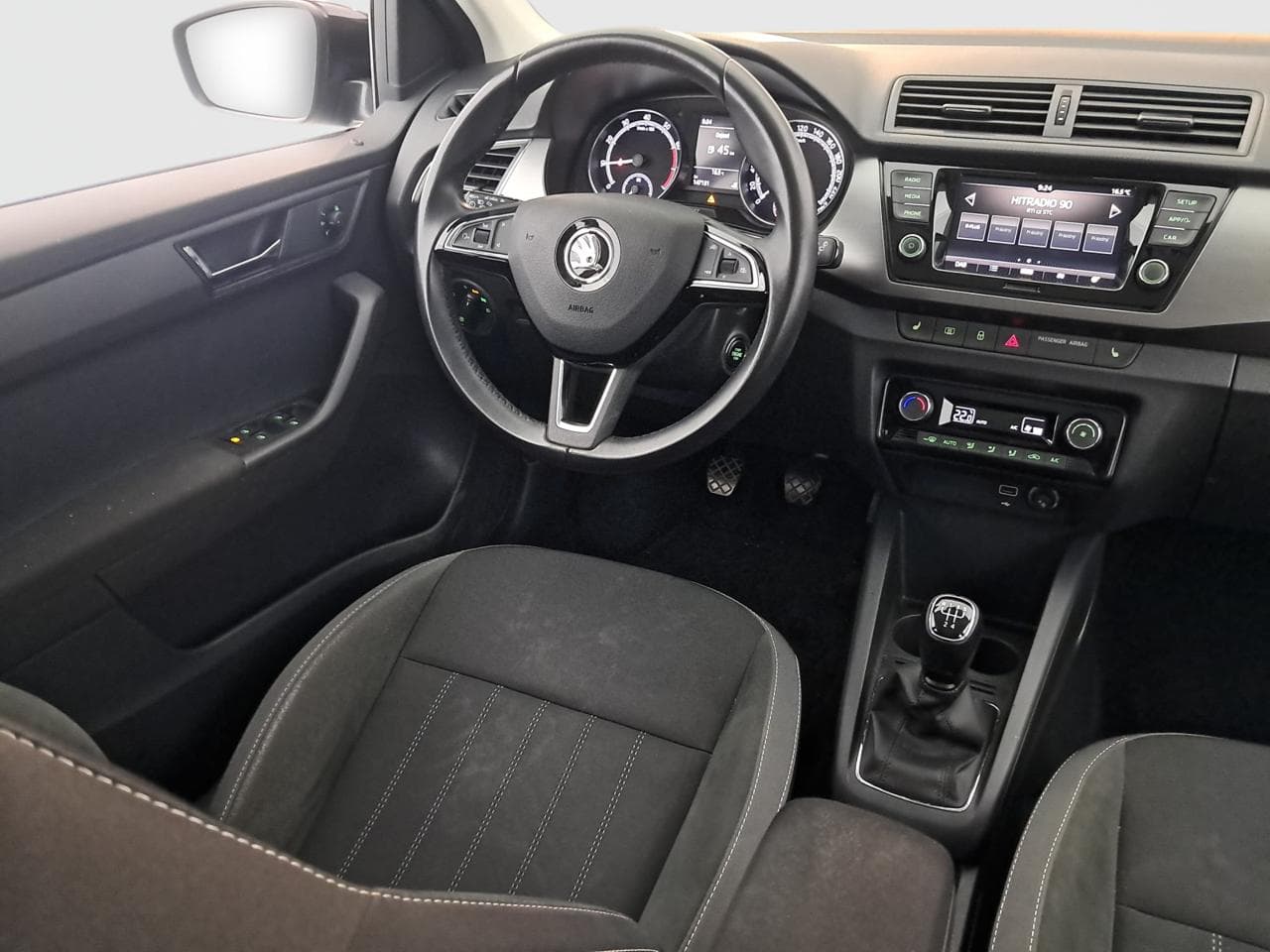 2020 Škoda FABIA - 16