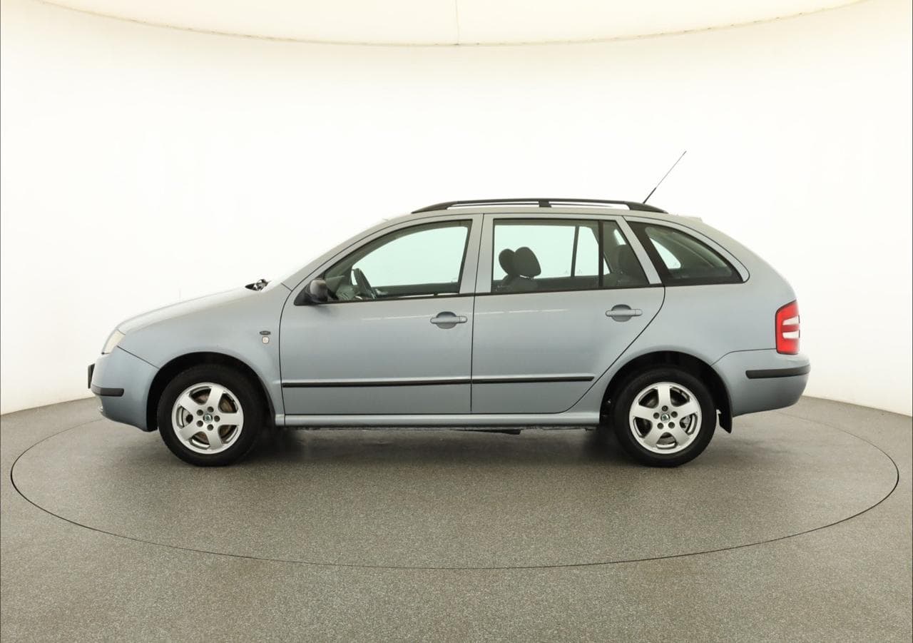 2002 Škoda FABIA - 4