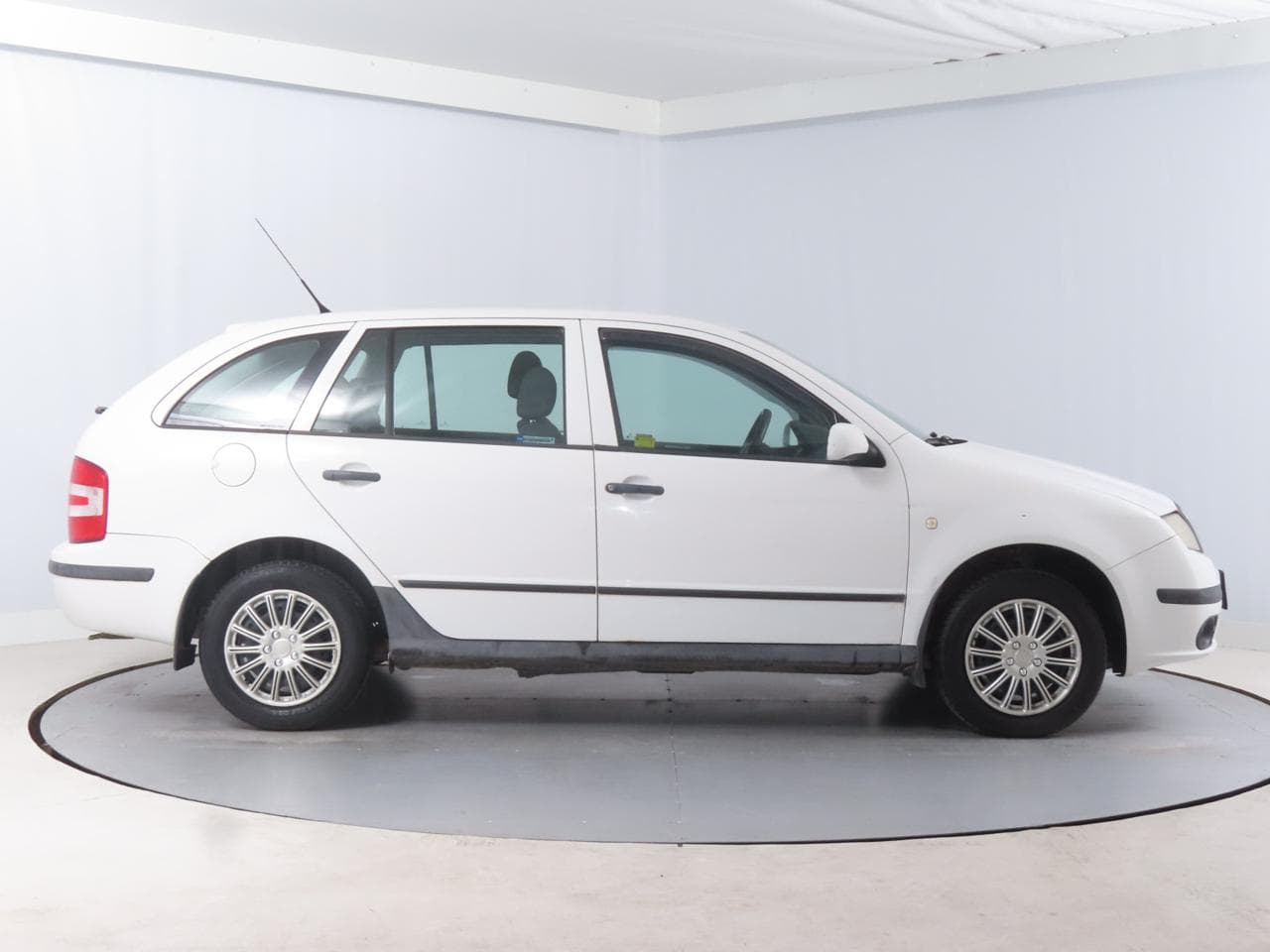 2004 Škoda FABIA - 8