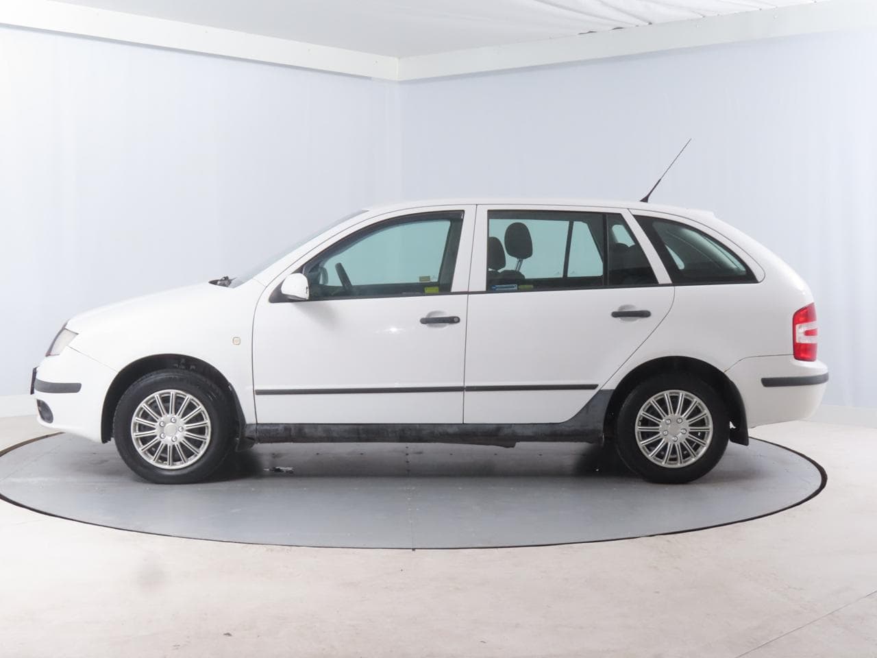 2004 Škoda FABIA - 4