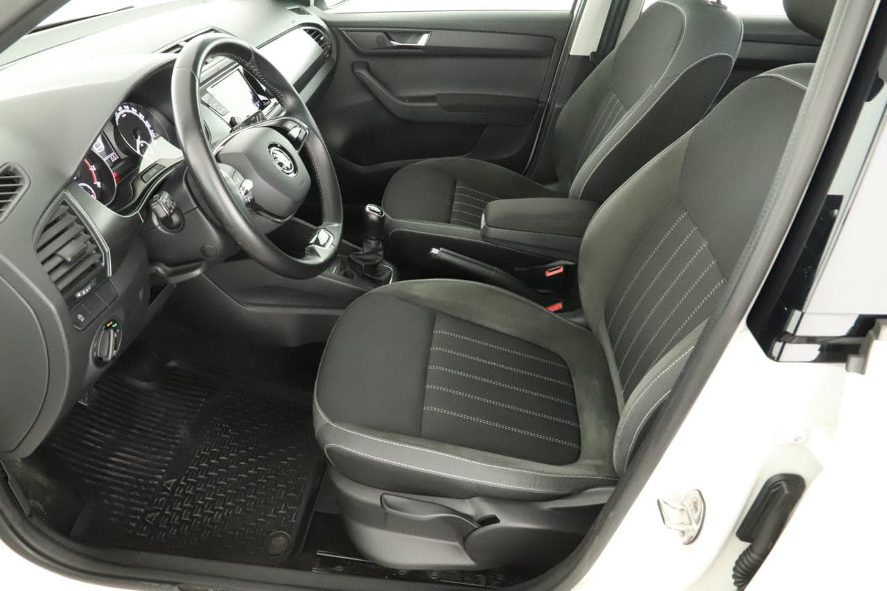 2021 Škoda FABIA - 23