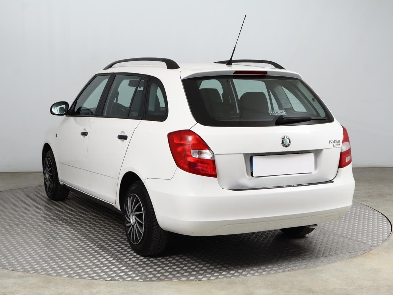 2009 Škoda FABIA - 9