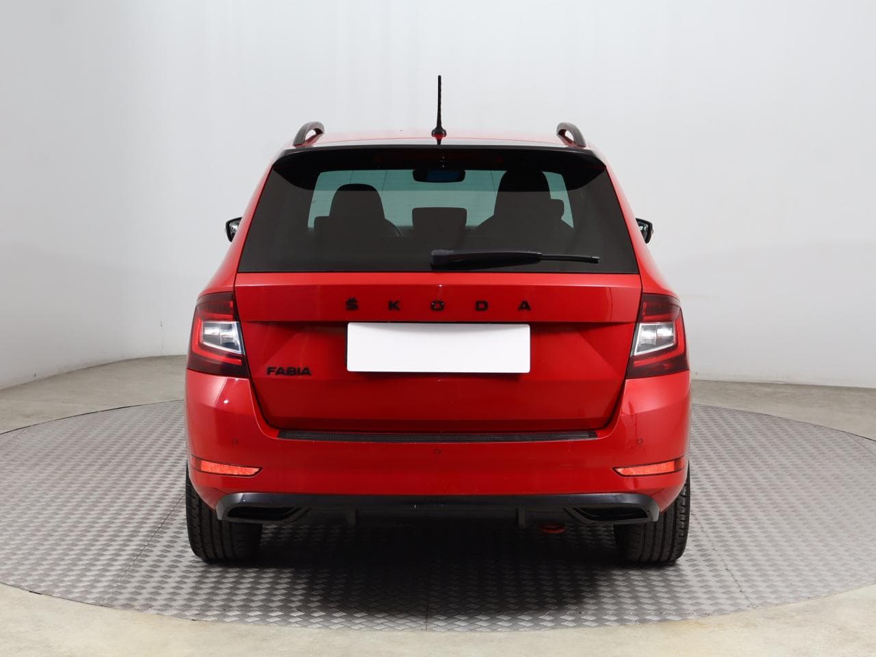 2019 Škoda FABIA - 11
