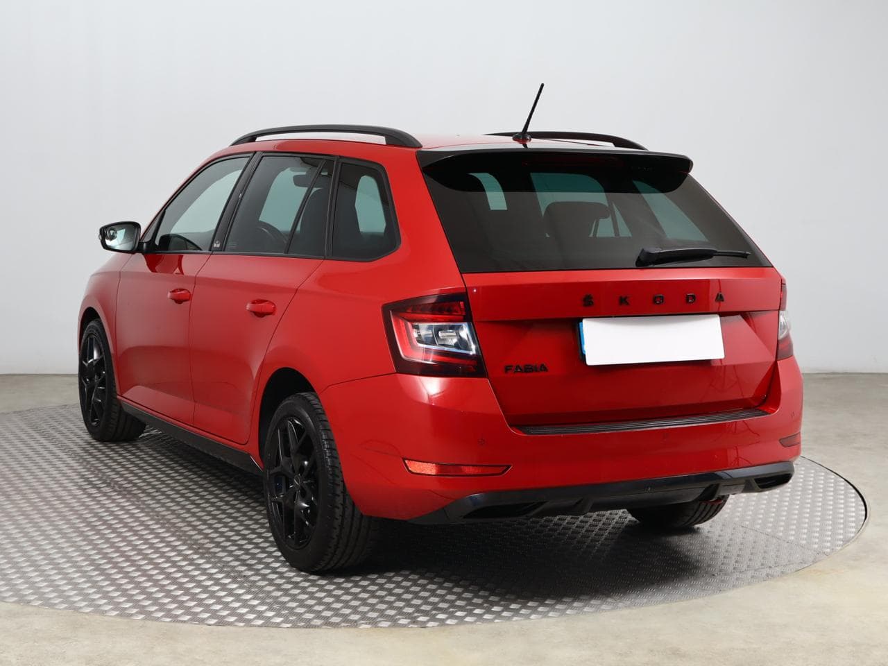 2019 Škoda FABIA - 9