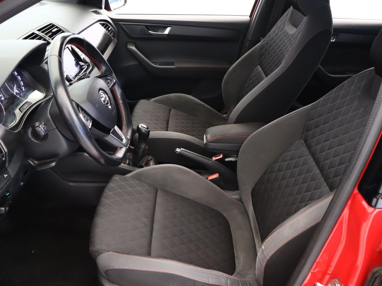 2019 Škoda FABIA - 27