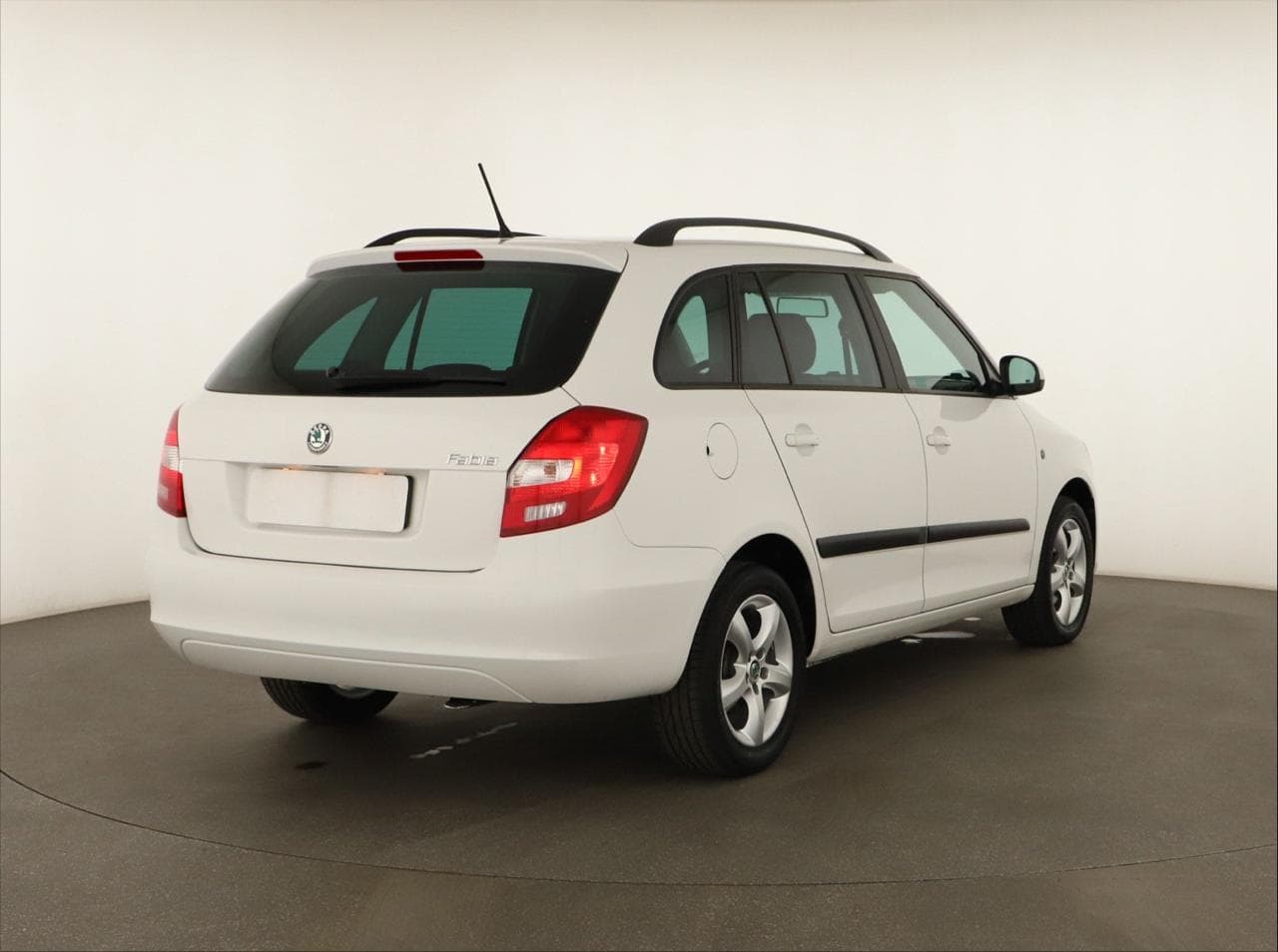 2012 Škoda FABIA - 13