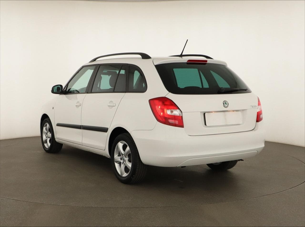 2012 Škoda FABIA - 9