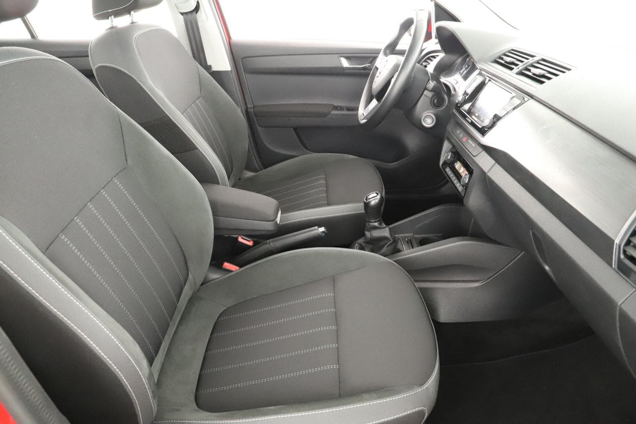2019 Škoda FABIA - 17