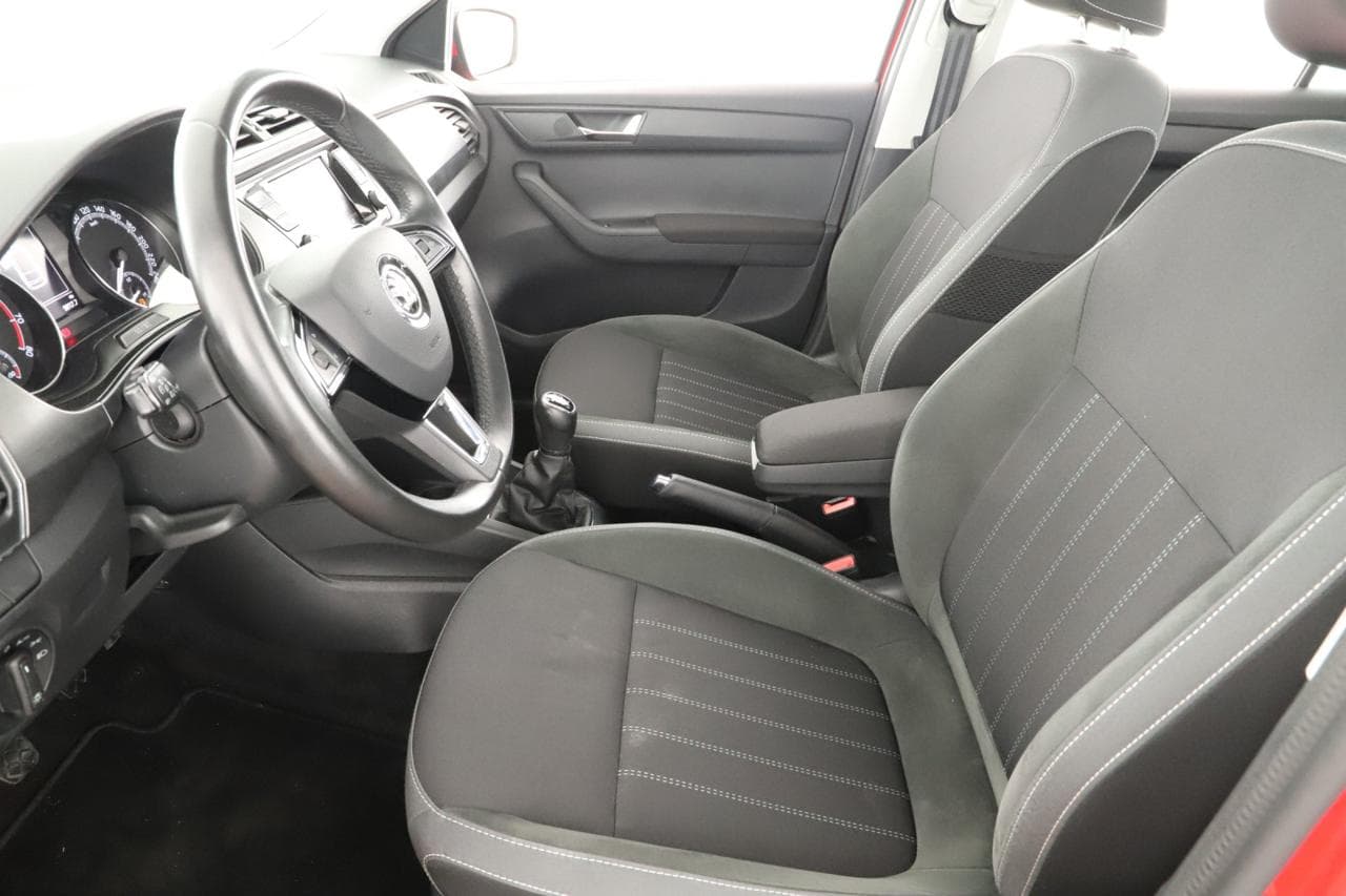 2019 Škoda FABIA - 23