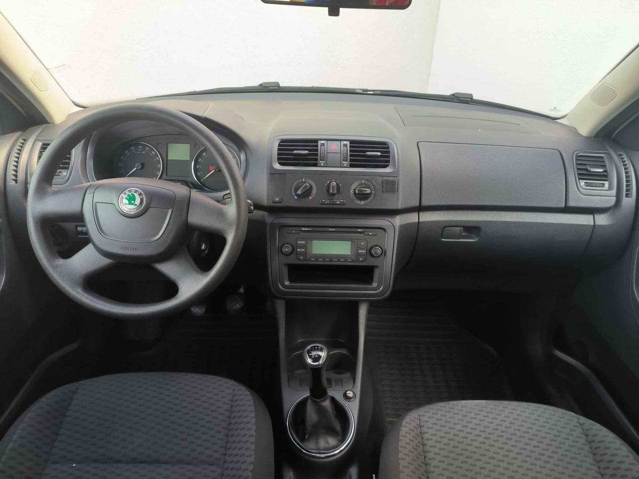 2011 Škoda FABIA - 8
