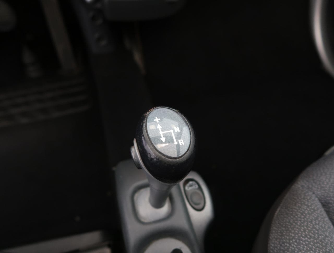 2004 Smart FORTWO - 16