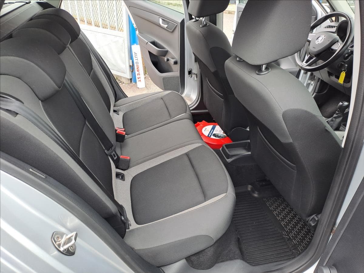 2017 Škoda FABIA - 11