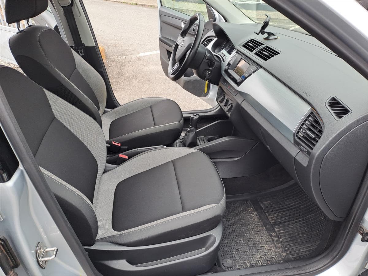 2017 Škoda FABIA - 13