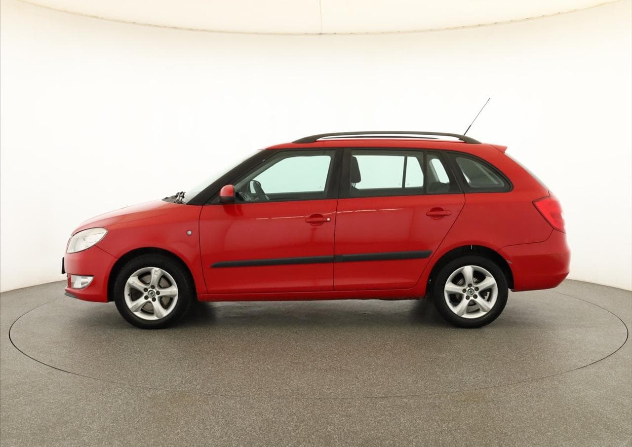 2010 Škoda FABIA - 7
