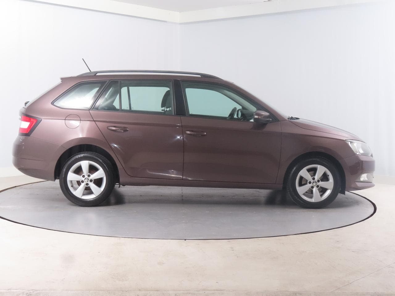 2015 Škoda FABIA - 15