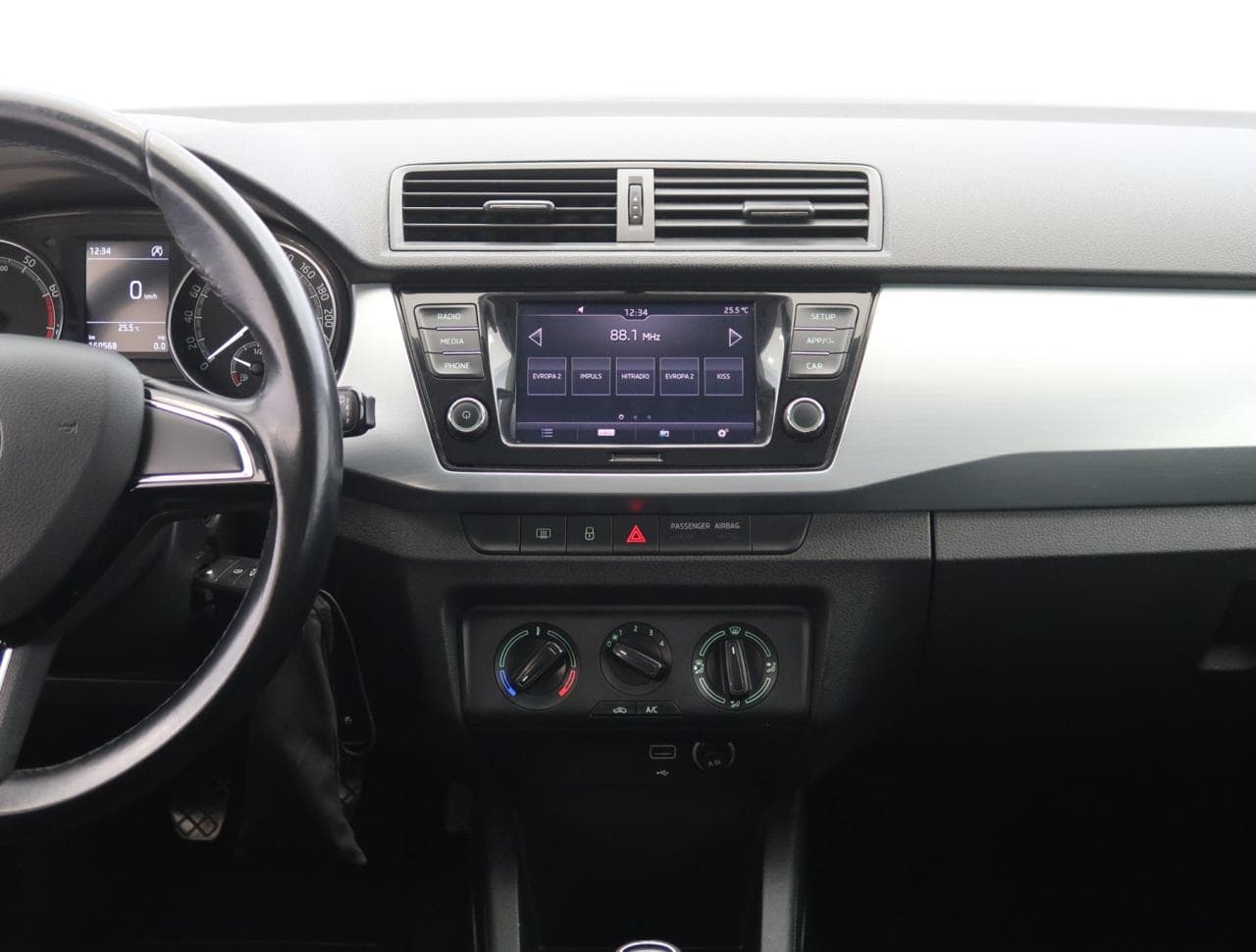 2019 Škoda FABIA - 33