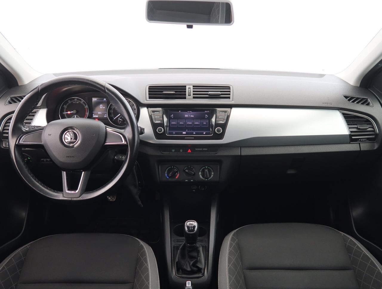 2019 Škoda FABIA - 19