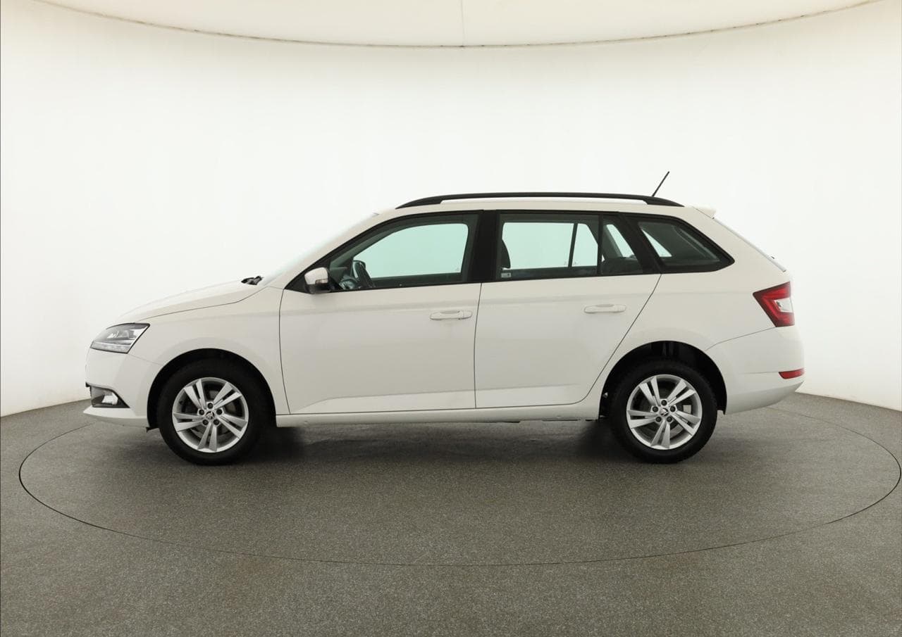 2021 Škoda FABIA - 4