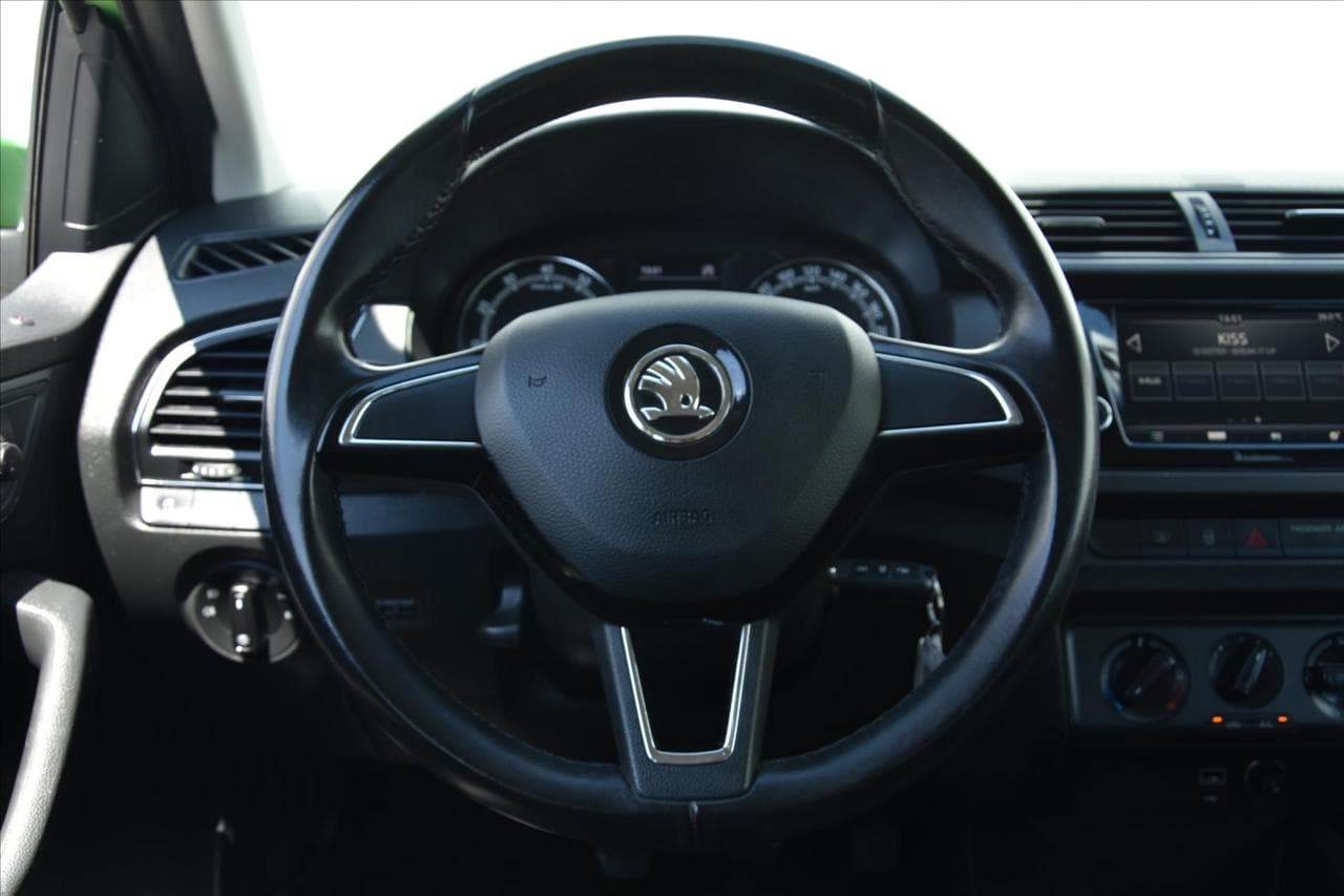 2020 Škoda FABIA - 24