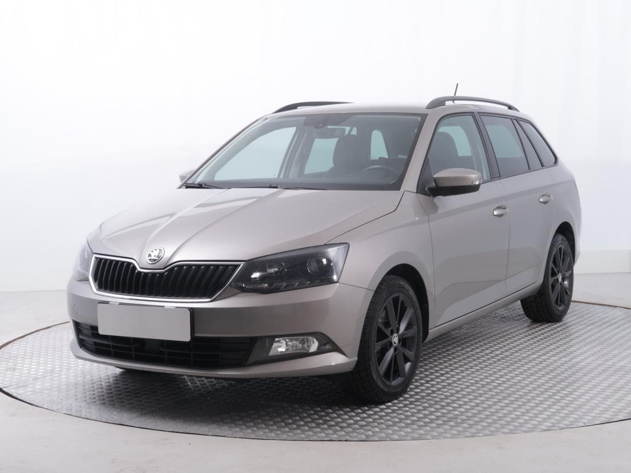 2016 Škoda FABIA - 3