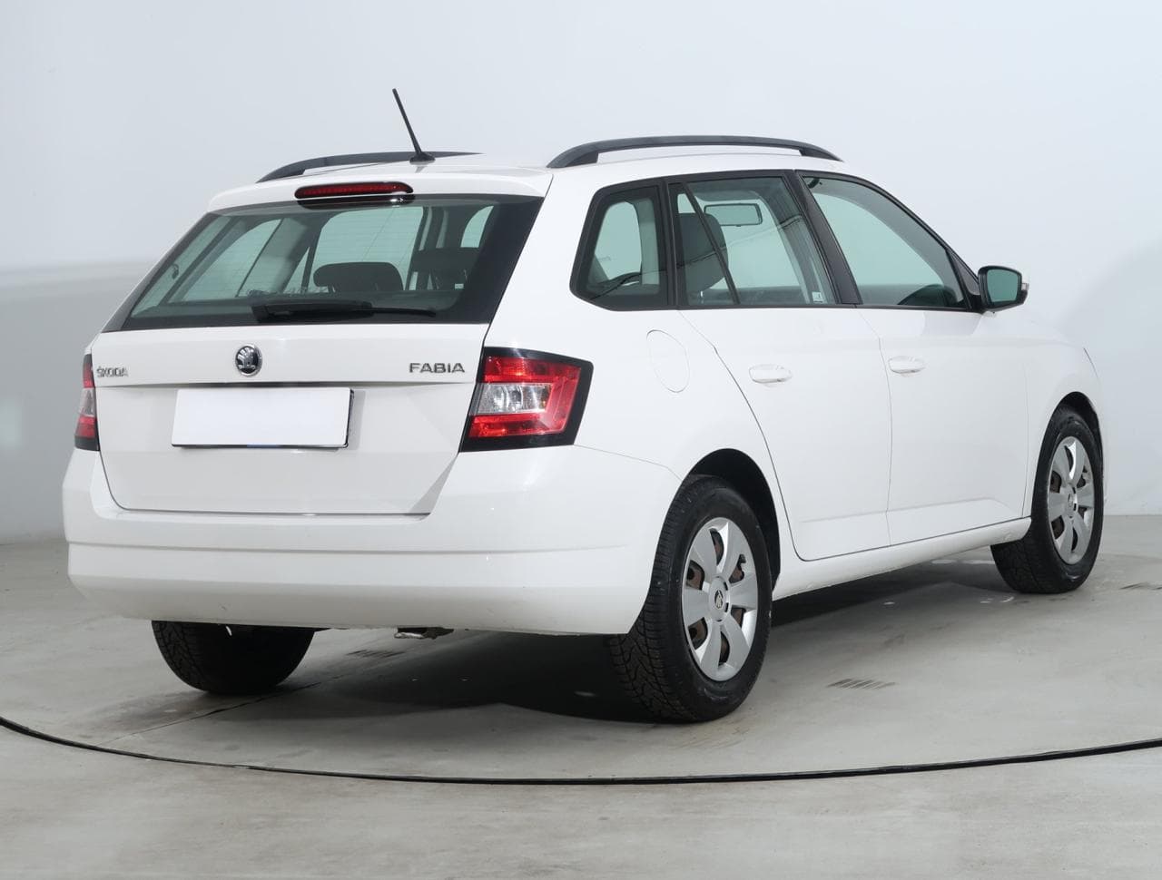 2017 Škoda FABIA - 7