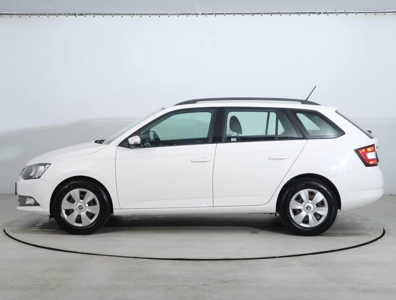 2017 Škoda FABIA - 4