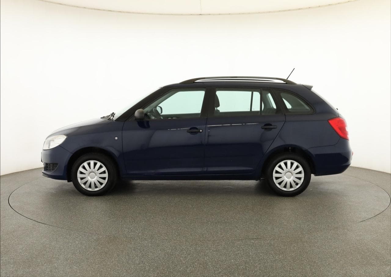 2011 Škoda FABIA - 4
