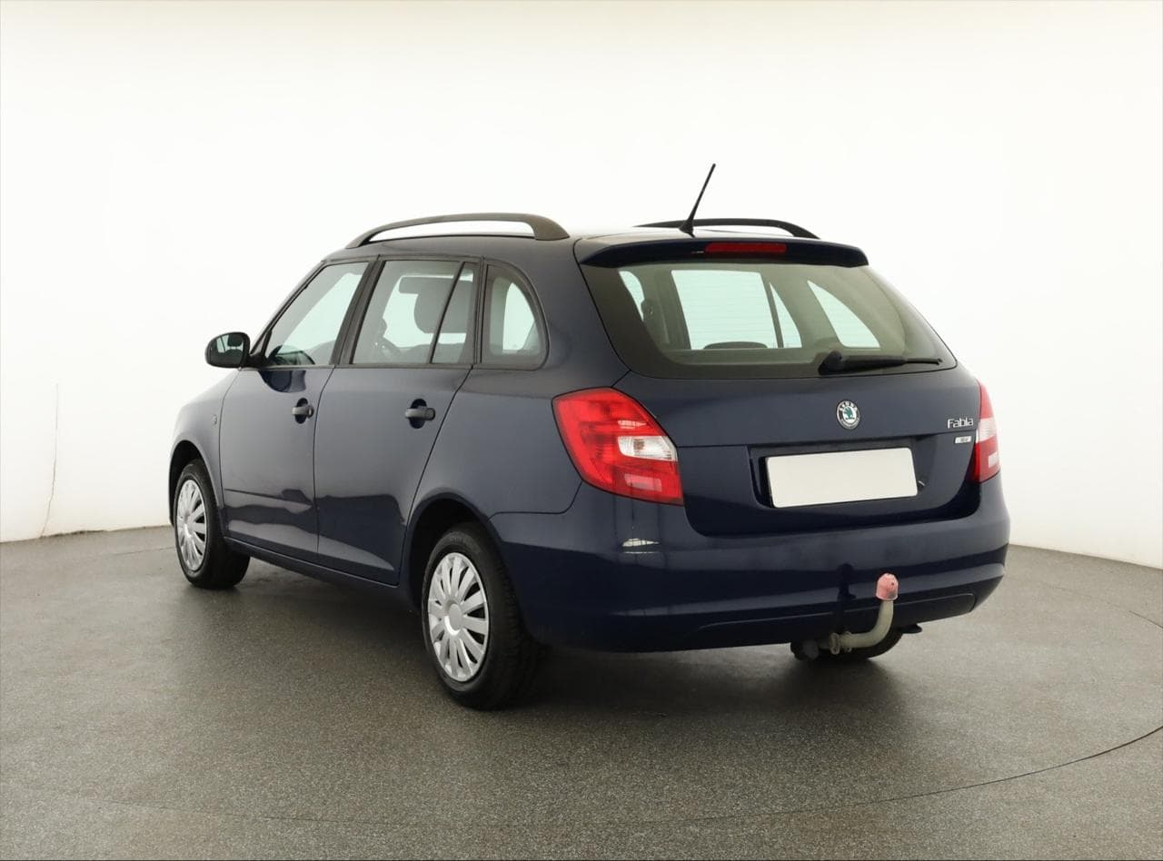 2011 Škoda FABIA - 5