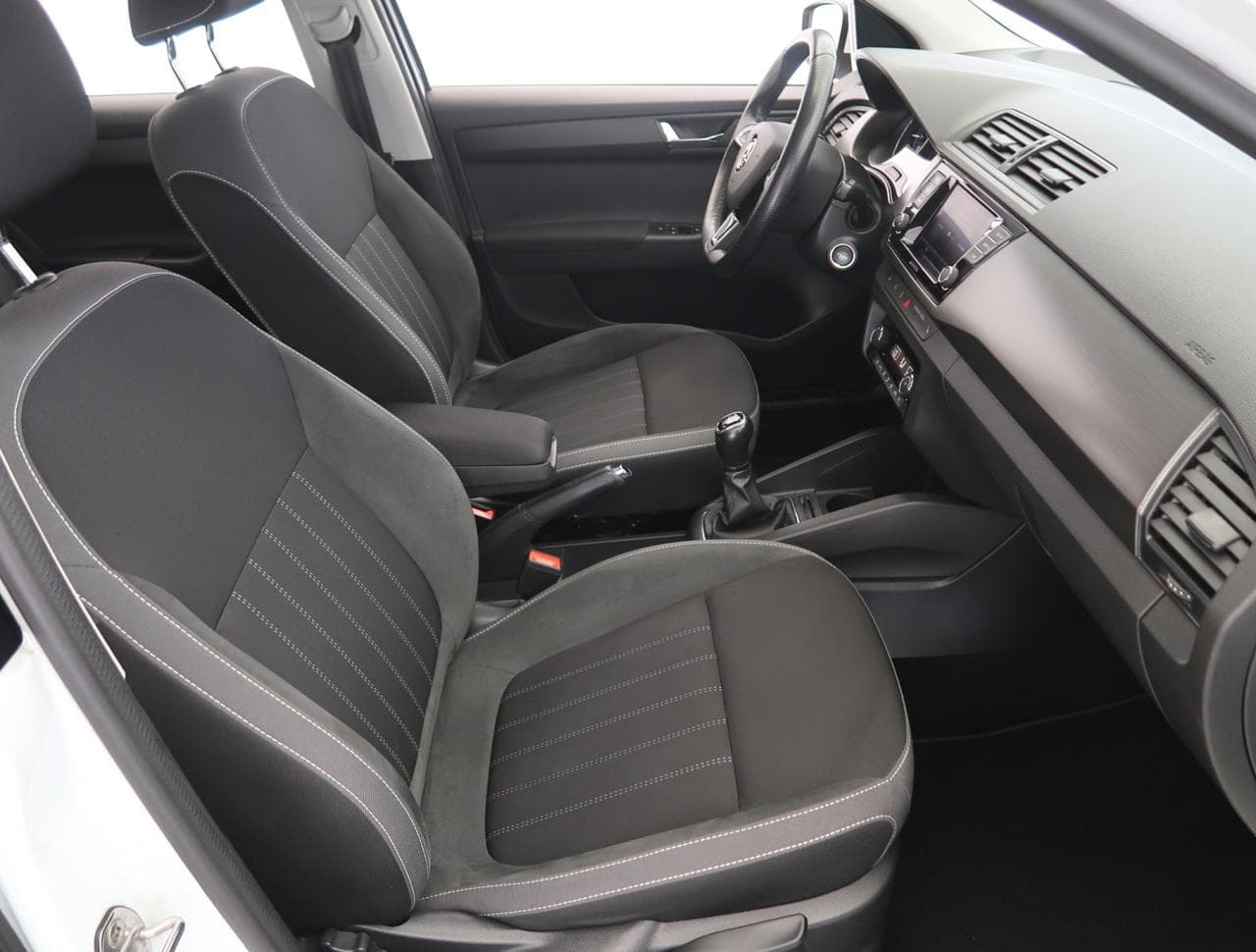 2019 Škoda FABIA - 12