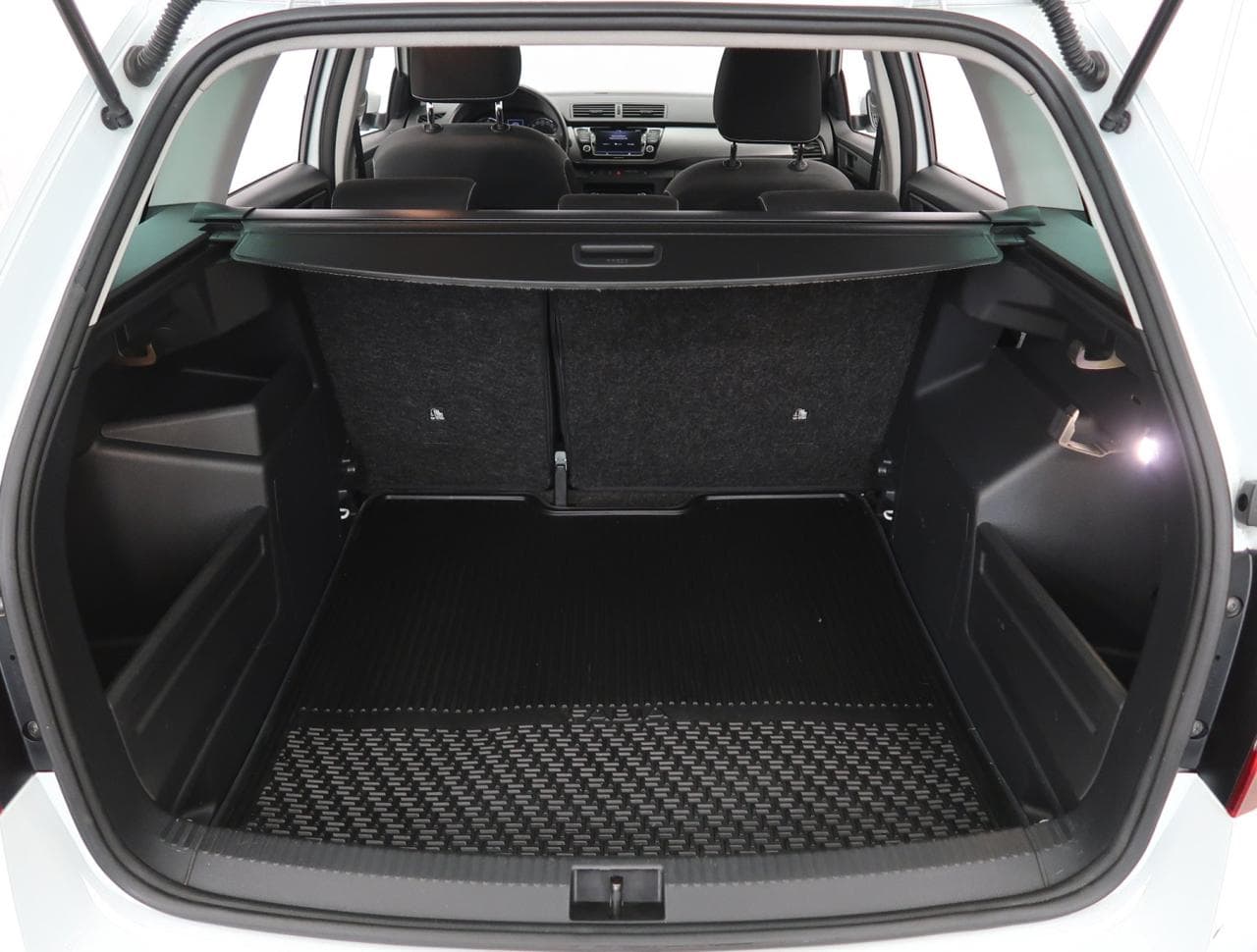 2019 Škoda FABIA - 19