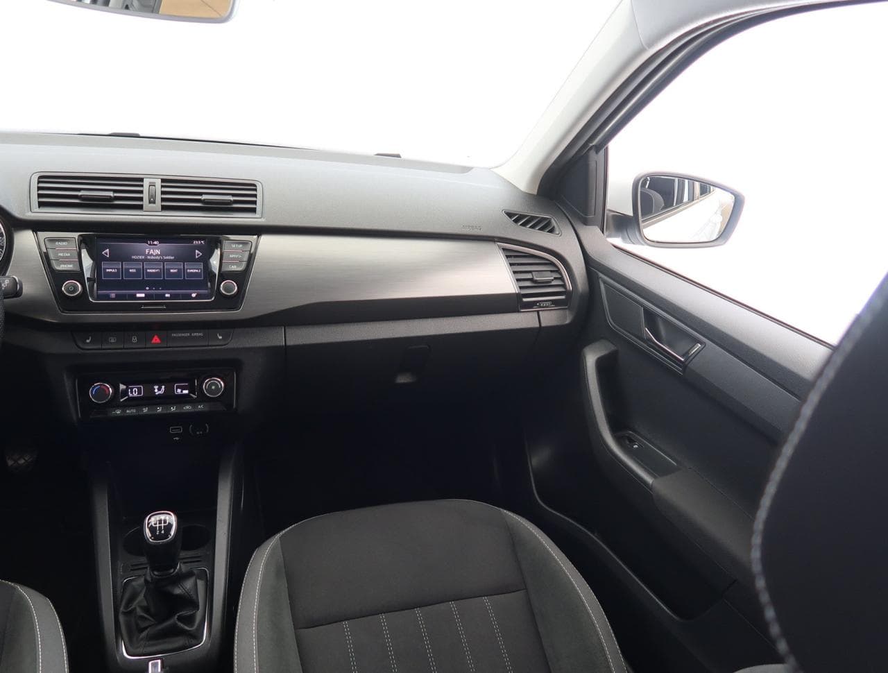 2019 Škoda FABIA - 11