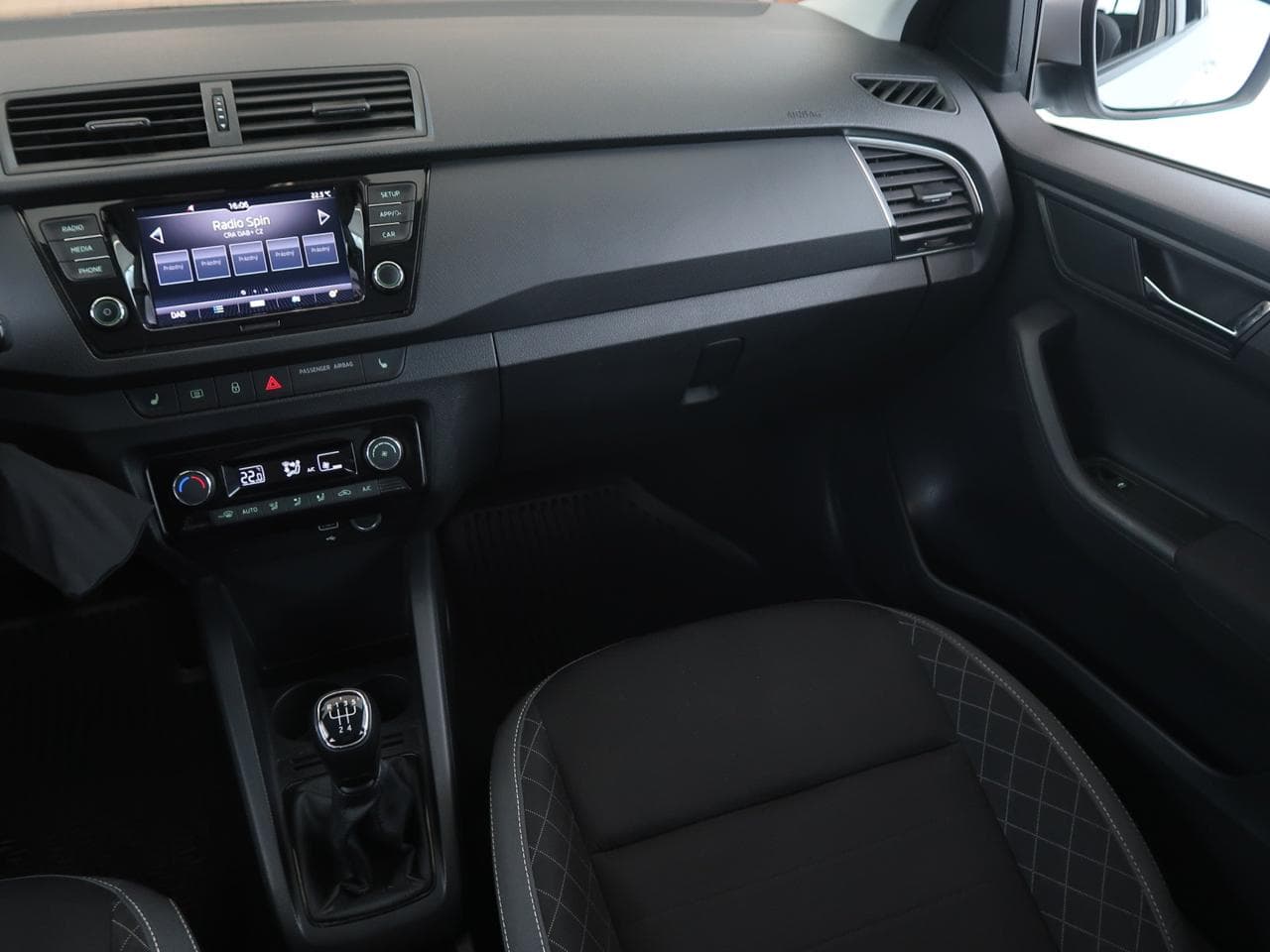 2022 Škoda FABIA - 11